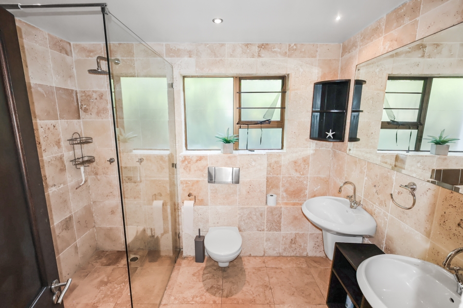 4 Bedroom Property for Sale in Beacon Bay Eastern Cape